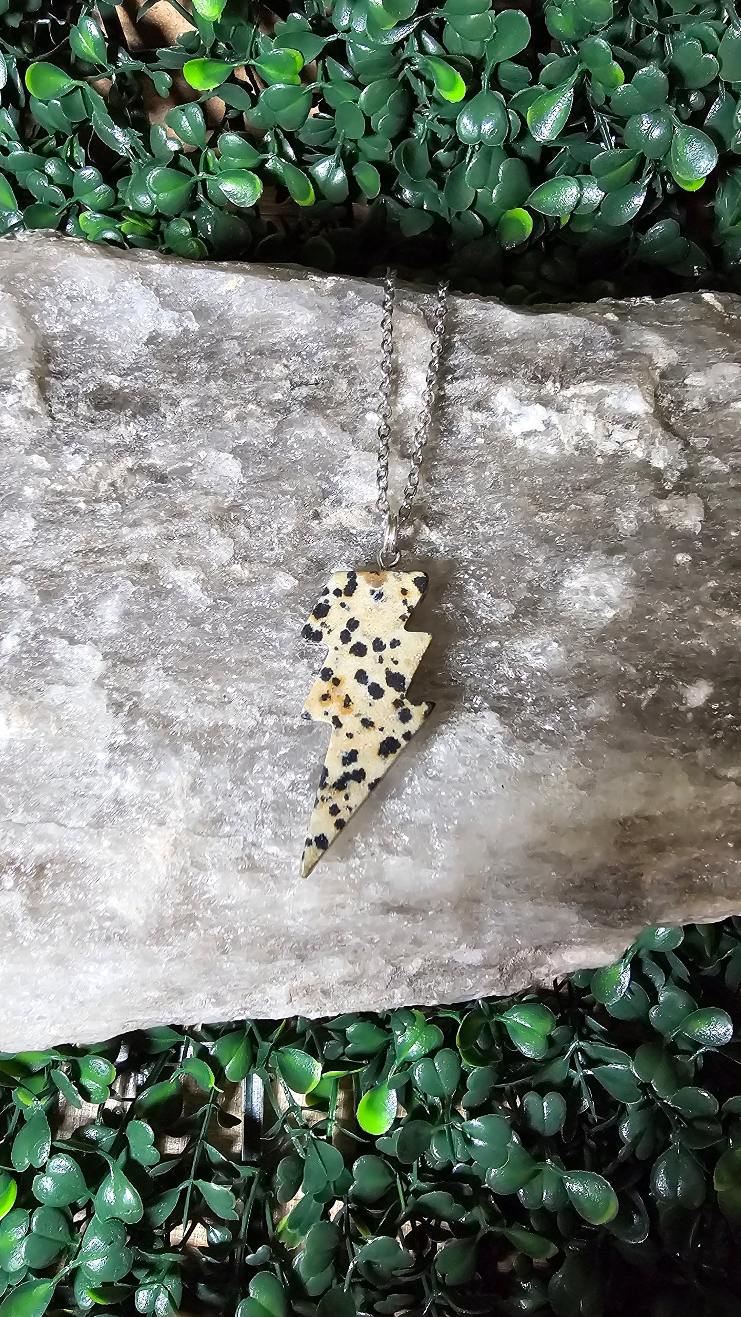 Dalmatian Jasper - Oya Lightning necklace